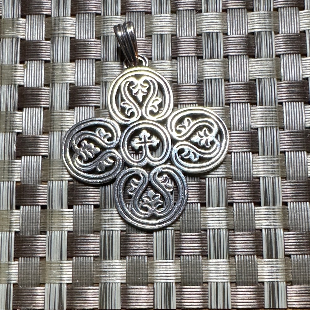 Elegant Silver Pendant